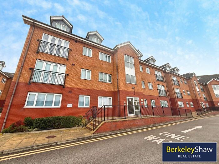 2 Bedroom Flat To Rent In Taylforth Close, Liverpool, L9