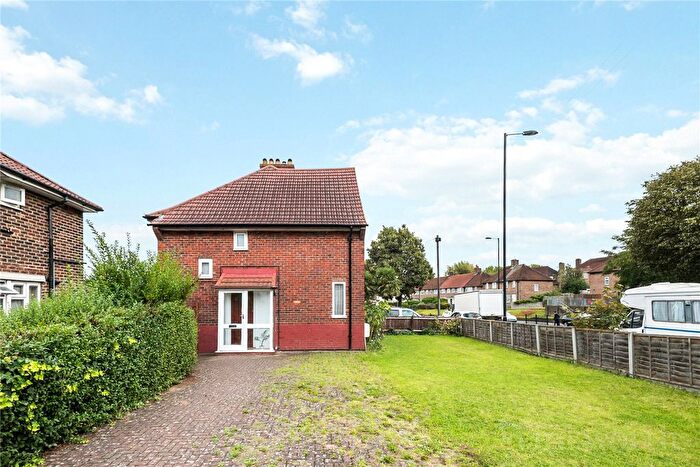 4 Bedroom Detached House To Rent In Southend Lane, London, SE6