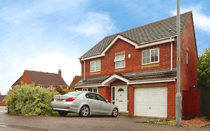 4 Bedroom Detached House For Sale In Leighton Close, Wellingborough, NN8