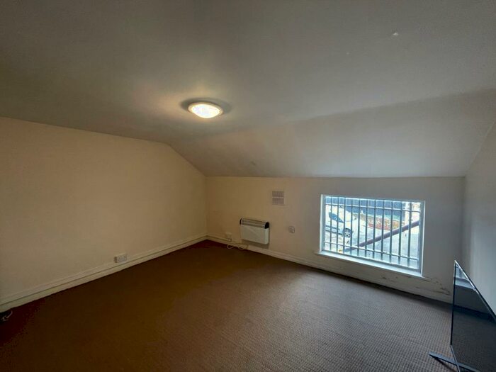 2 Bedroom Apartment To Rent In High Street, Sileby, Loughborough, LE12