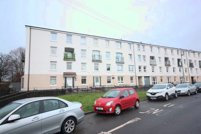 3 Bedroom Flat To Rent In Gorget Avenue, Knightswood, Glasgow G13
