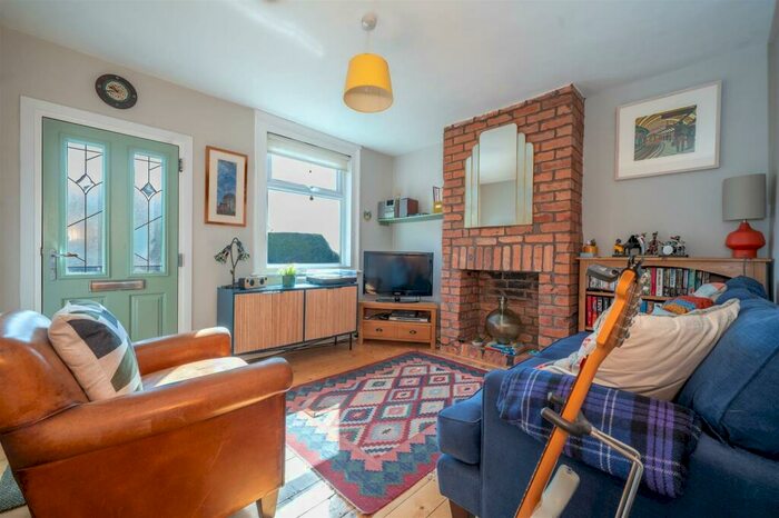 2 Bedroom Terraced House For Sale In Alcester Road, Studley, B80