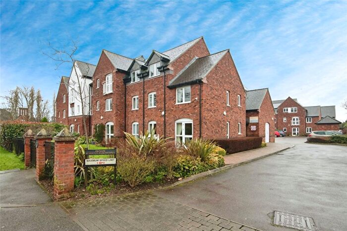 1 Bedroom Flat For Sale In Wombrook Court, Wombourne, WV5