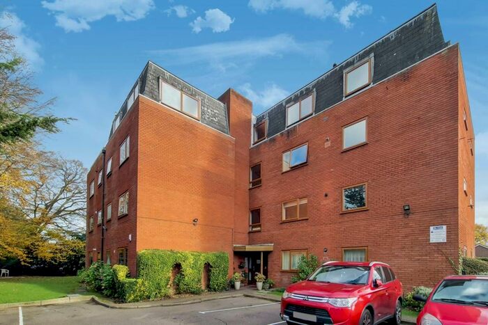 1 Bedroom Flat To Rent In London Road, Stanmore, HA7