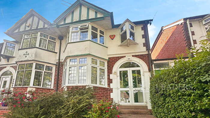 3 Bedroom Semi-Detached House To Rent In Pamela Road, Birmingham, B31