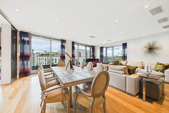 4 Bedroom Flat To Rent In The Knightsbridge Apartments, Knightsbridge, London, SW7