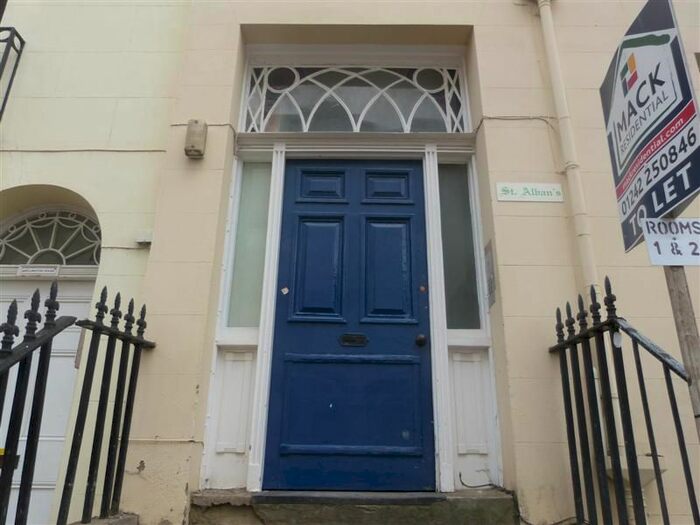 Studio To Rent In Wellington Street, Cheltenham, GL50