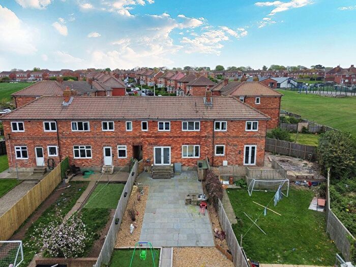 3 Bedroom Terraced House For Sale In St Peters Road, Whitby, YO22