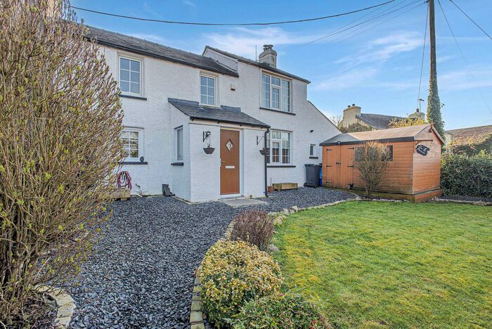 3 Bedroom Semi-Detached House For Sale In Causeway End, Levens, LA8