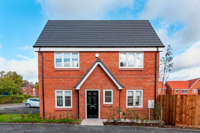 3 Bedroom Semi-Detached House To Rent In Stanley Park, Stoke-On-Trent, ST6