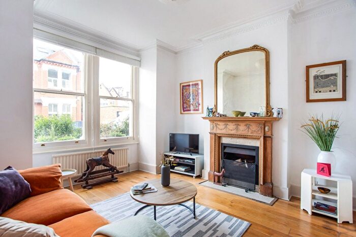 5 Bedroom End Of Terrace House To Rent In Farlow Road, Putney, London, SW15