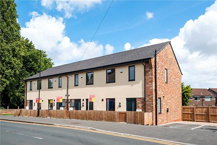 2 Bedroom Terraced House For Sale In Bondgate, Ripon, North Yorkshire, HG4