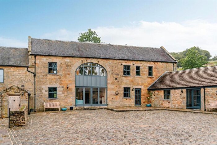 3 Bedroom House To Rent In The Byre, Chesterfield Road, Matlock, DE4