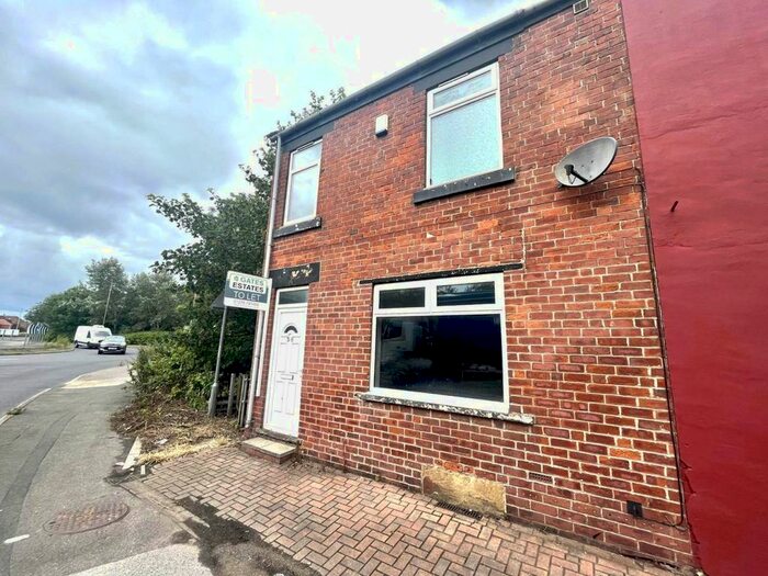 2 Bedroom End Of Terrace House To Rent In Pontefract Road, Shafton, Barnsley, S72