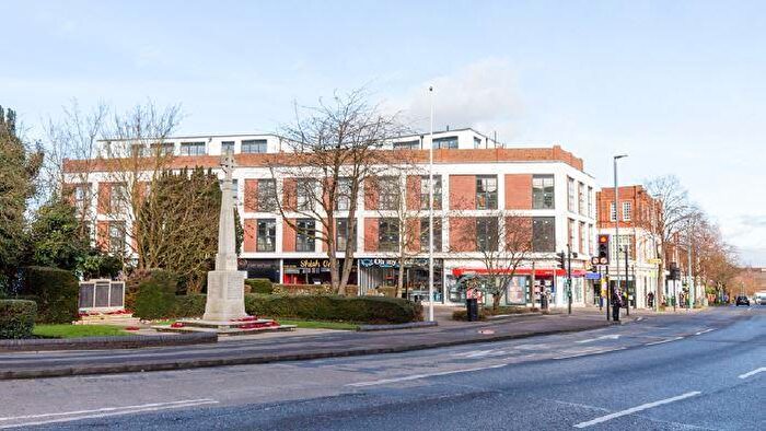 1 Bedroom Apartment To Rent In Station Parade, Letchworth Garden City, SG6