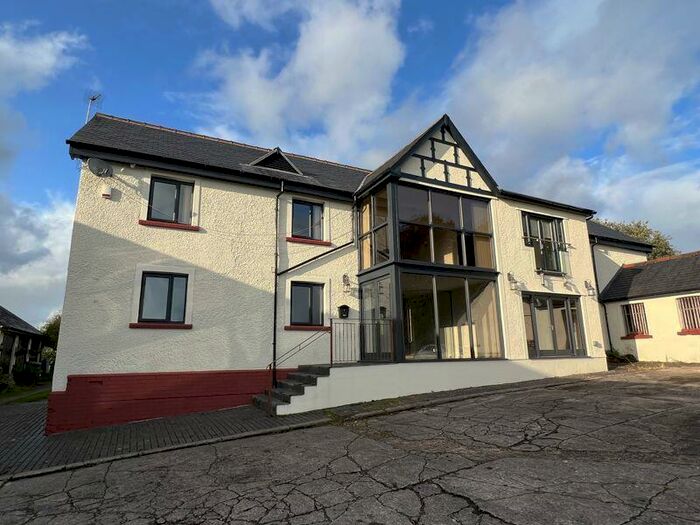 5 Bedroom Detached House For Sale In Barn At Gadairwen House, Peterston Road, Groesfaen, CF72