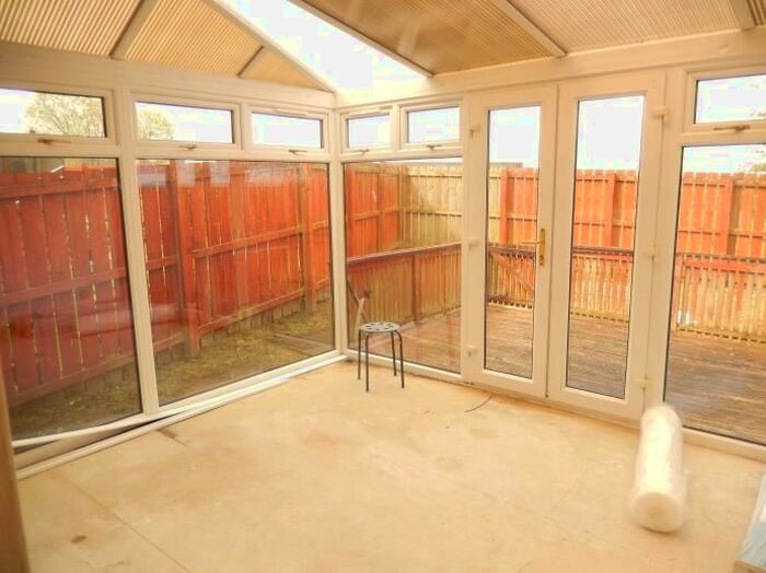 3 Bedroom Terraced House To Rent In Melrose Place, Larkhall, ML9