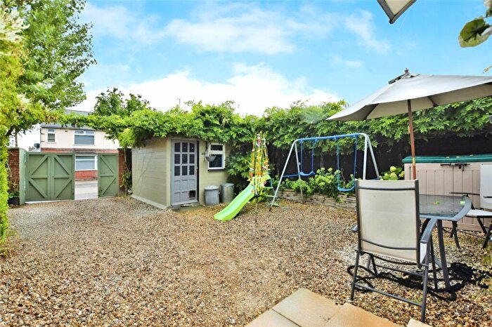 3 Bedroom End Of Terrace House For Sale In Cowdray Avenue, Colchester, Essex, CO1