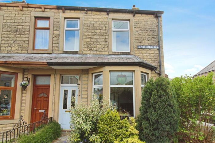 2 Bedroom End Of Terrace House For Sale In Milford Street, Colne, Lancashire, BB8