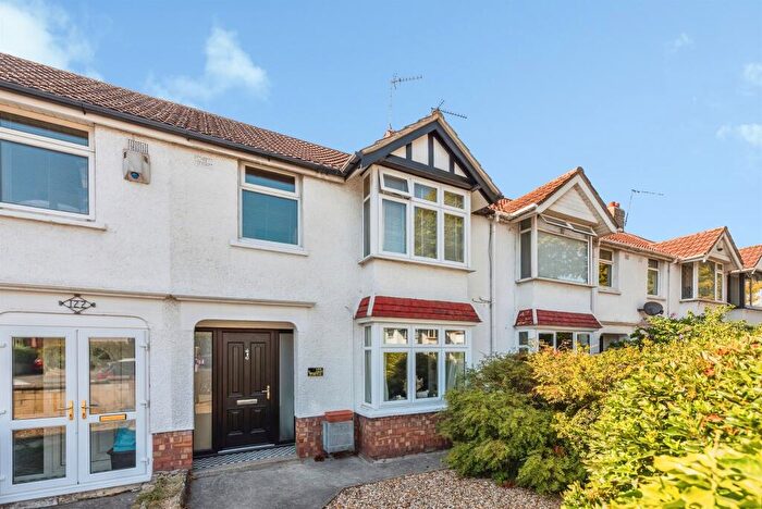 4 Bedroom Terraced House For Sale In Drove Road, Swindon, SN1