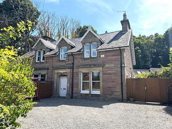 3 Bedroom Semi-Detached House For Sale In Island Bank Road, Inverness, IV2