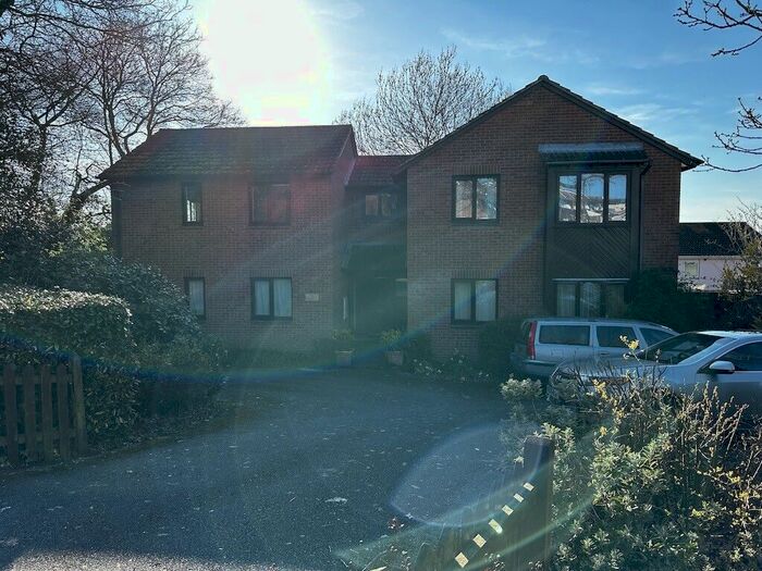 1 Bedroom Flat To Rent In Littletown Villas, Honiton, EX14