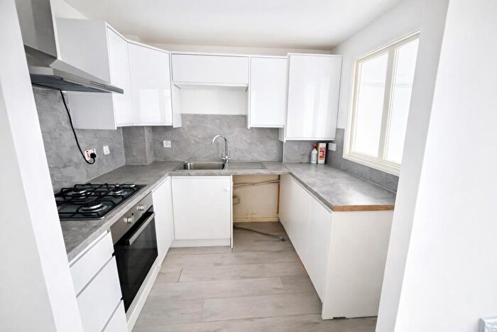 2 Bedroom Flat For Sale In Keer Court, Bordsley, Birmingham, Bordsley, Birmingham, B9