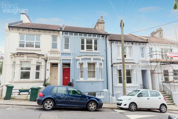 1 Bedroom Apartment To Rent In Ditchling Rise, Brighton, BN1