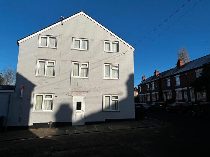 6 Bedroom Terraced House To Rent In Irving Road, Coventry, CV1
