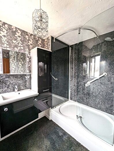 3 Bedroom End Terrace House For Sale In Carrick Road, Lochside, Dumfries, DG2