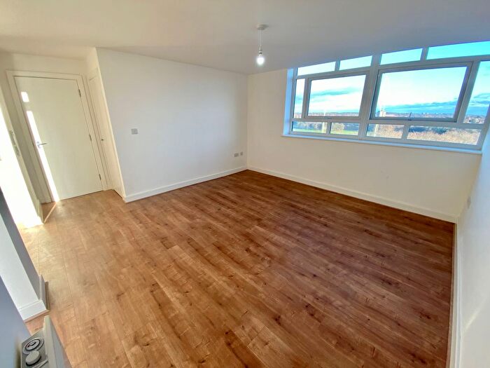 1 Bedroom Flat To Rent In Belem Tower, Liverpool, L17
