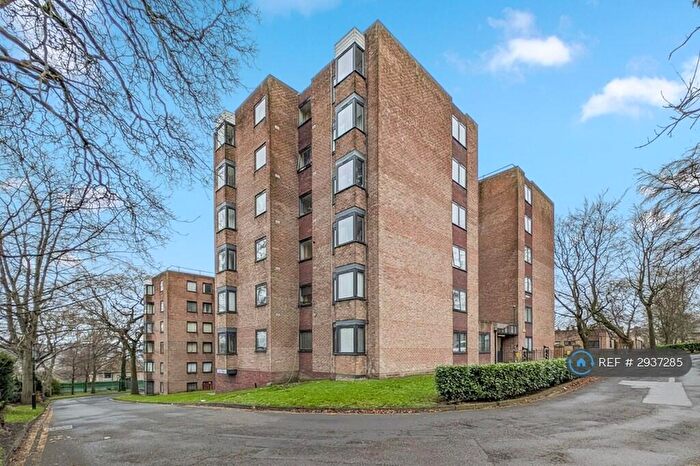 1 Bedroom Flat To Rent In Benwell Grange, Tyne And Wear, NE15