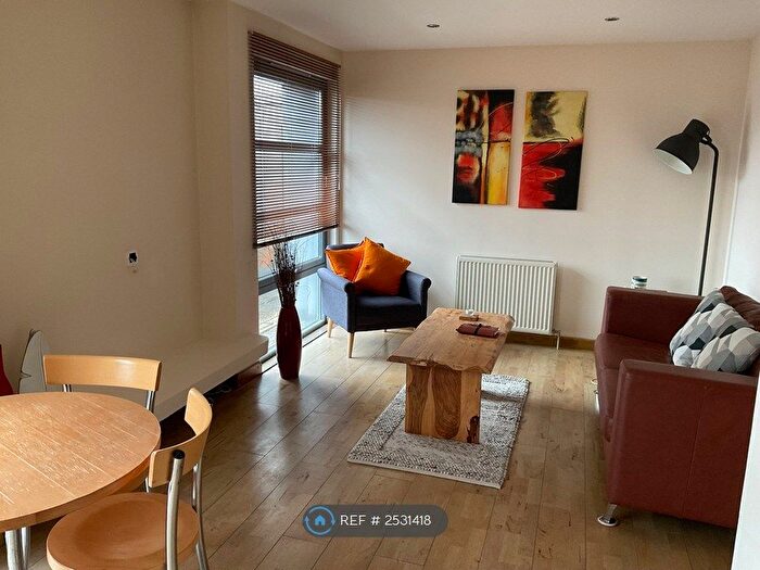 2 Bedroom Flat To Rent In Merkland Lane, Aberdeen, AB24