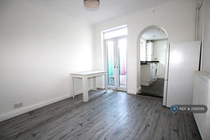 2 Bedroom Terraced House To Rent In James Street, Sheerness, ME12