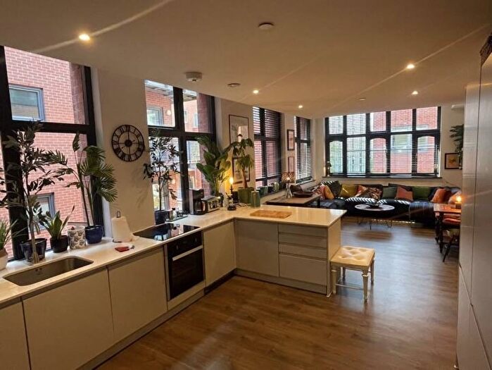 2 Bedroom Flat For Sale In The Press, School Street, Manchester, M4