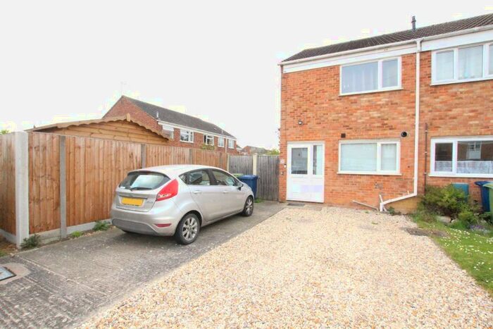 2 Bedroom Terraced House To Rent In Long Eights, Tewkesbury, GL20