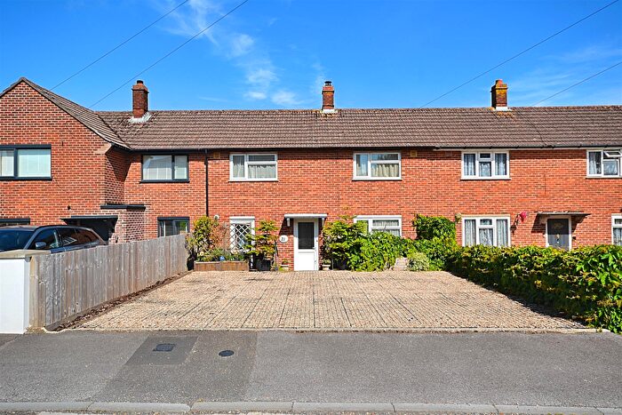 2 Bedroom Terraced House For Sale In Blagdon Road, Dorchester, DT1
