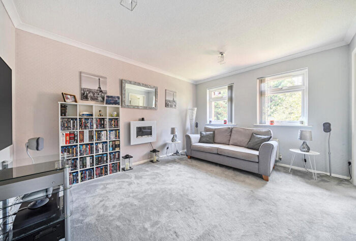 Maisonette For Sale In Churchill Road, Smallfield, Horley, Surrey, RH6