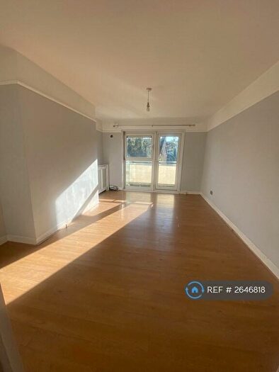 1 Bedroom Flat To Rent In St. Mary Street, London, SE18