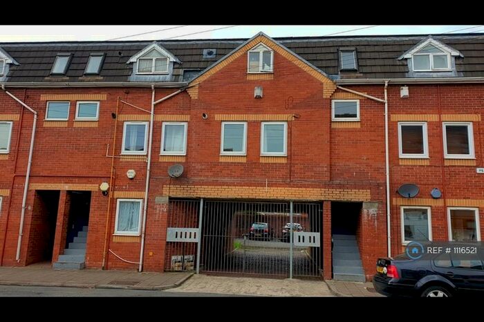 1 Bedroom Flat To Rent In Pearl Street, Cardiff, CF24