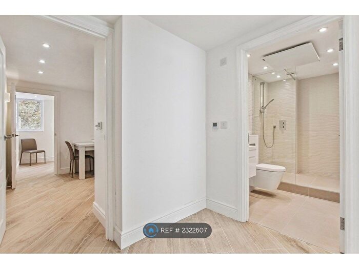 2 Bedroom Flat To Rent In Cosway Street, London, NW1