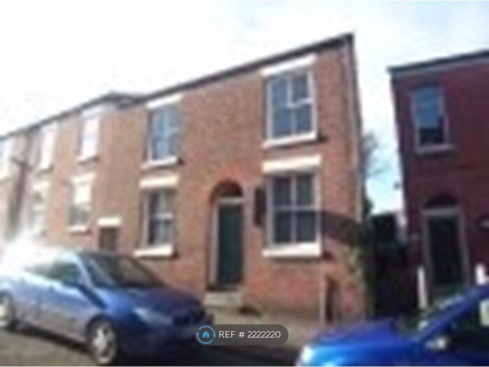2 Bedroom Terraced House To Rent In Bridge Street, Macclesfield, SK11