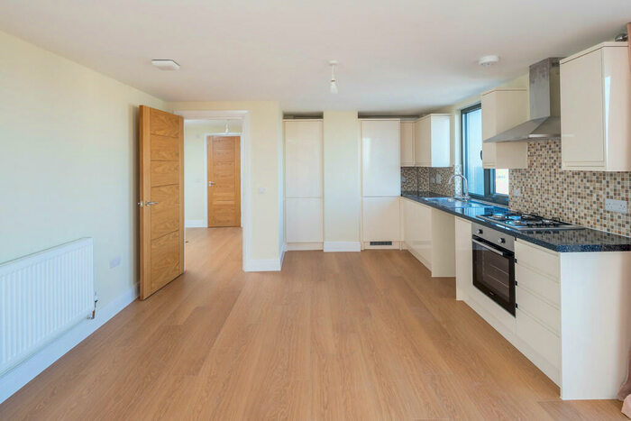 1 Bedroom Flat To Rent In Charter House, High Road, Ilford, IG1