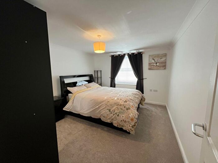 1 Bedroom Flat To Rent In High Street, Selsey, PO20