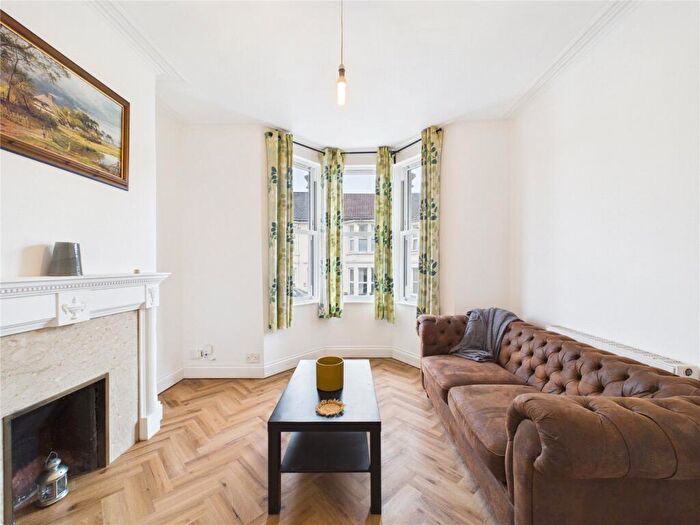 3 Bedroom Terraced House For Sale In Friezewood Road, Bristol, BS3