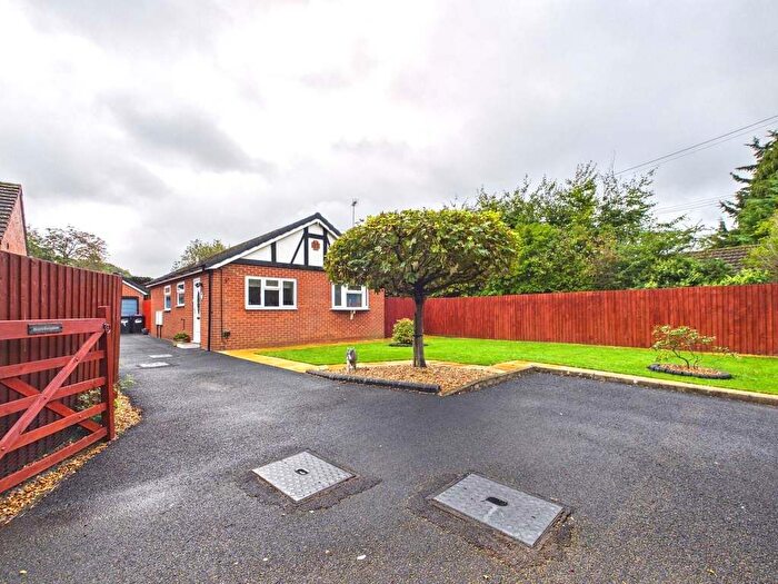 2 Bedroom Detached Bungalow For Sale In Grosvenor Court, Grosvenor Road, Market Drayton, Shropshire, TF9