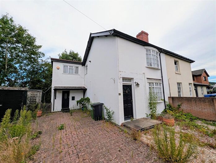3 Bedroom Semi-Detached House For Sale In Bullingham Lane, Hereford, HR2