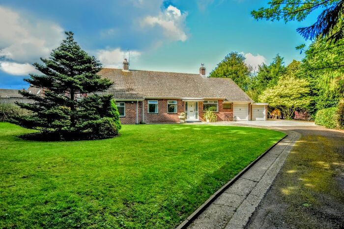 3 Bedroom Bungalow For Sale In Haugham Pastures, Little Cawthorpe, LN11