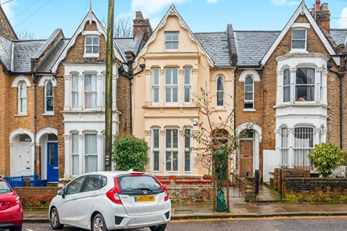 4 Bedroom Terraced House For Sale In Hargrave Park, Tufnell Park, N19