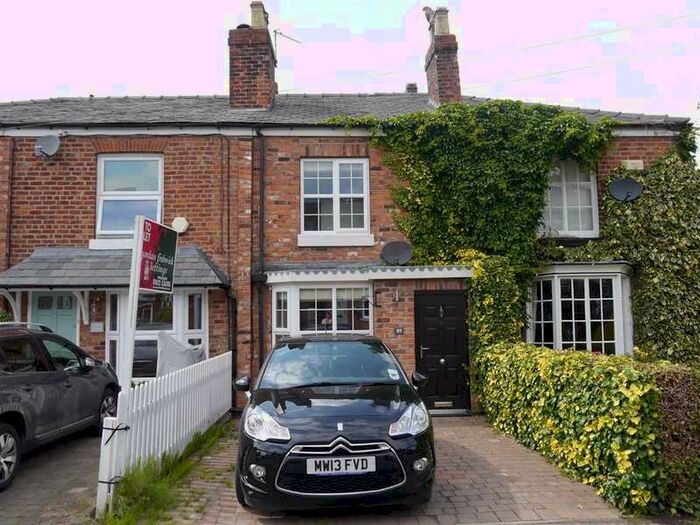 3 Bedroom Terraced House To Rent In Heyes Lane, Alderley Edge, SK9